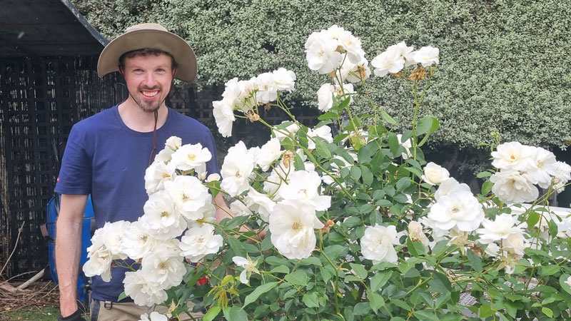 gardener with knowledge Alex Thompson Gardens
