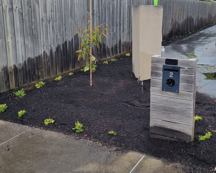 mulching highett alex thompson gardens